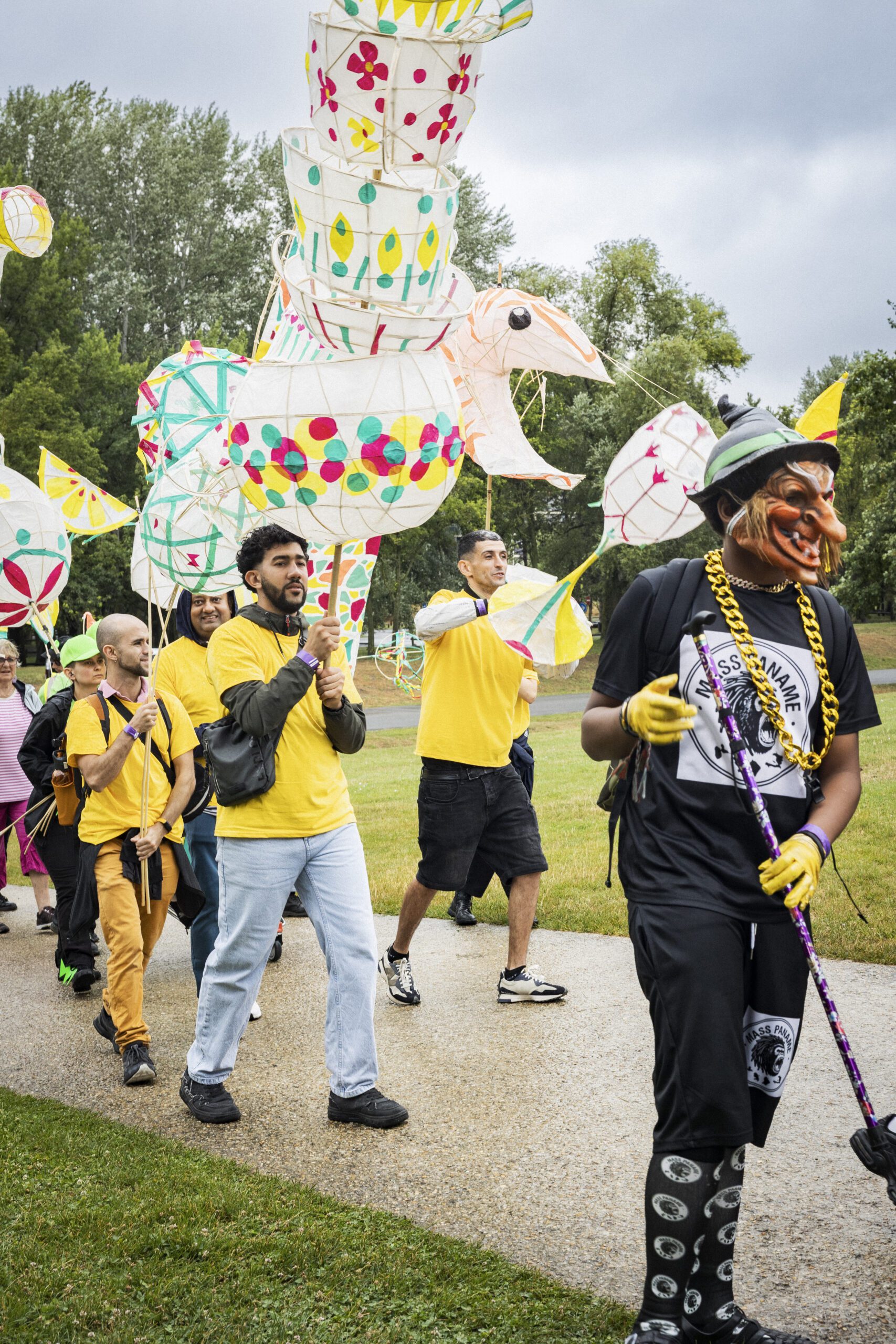 MULTITUDE | Grande Parade